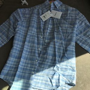 BRAND NEW WITH TAGS Theory casual button shirt